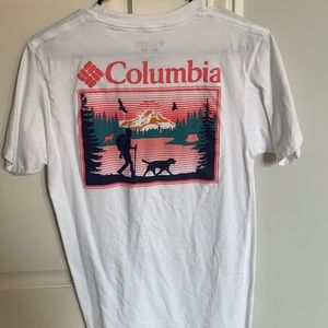 Columbia T-shirt
